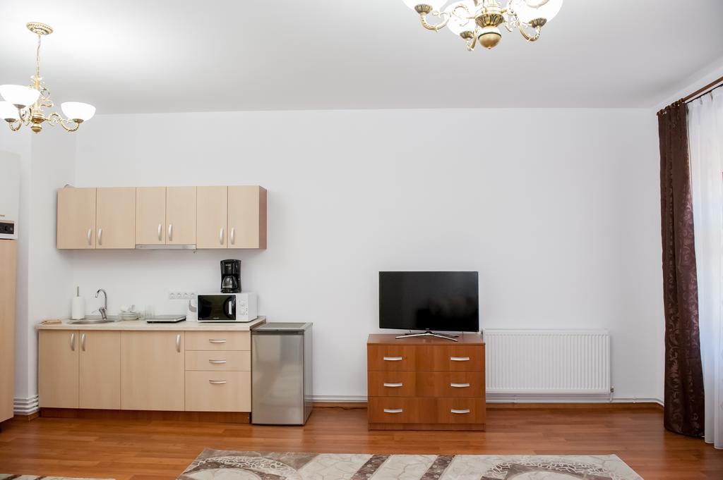 Cathedral Apartments Sibiu Phòng bức ảnh