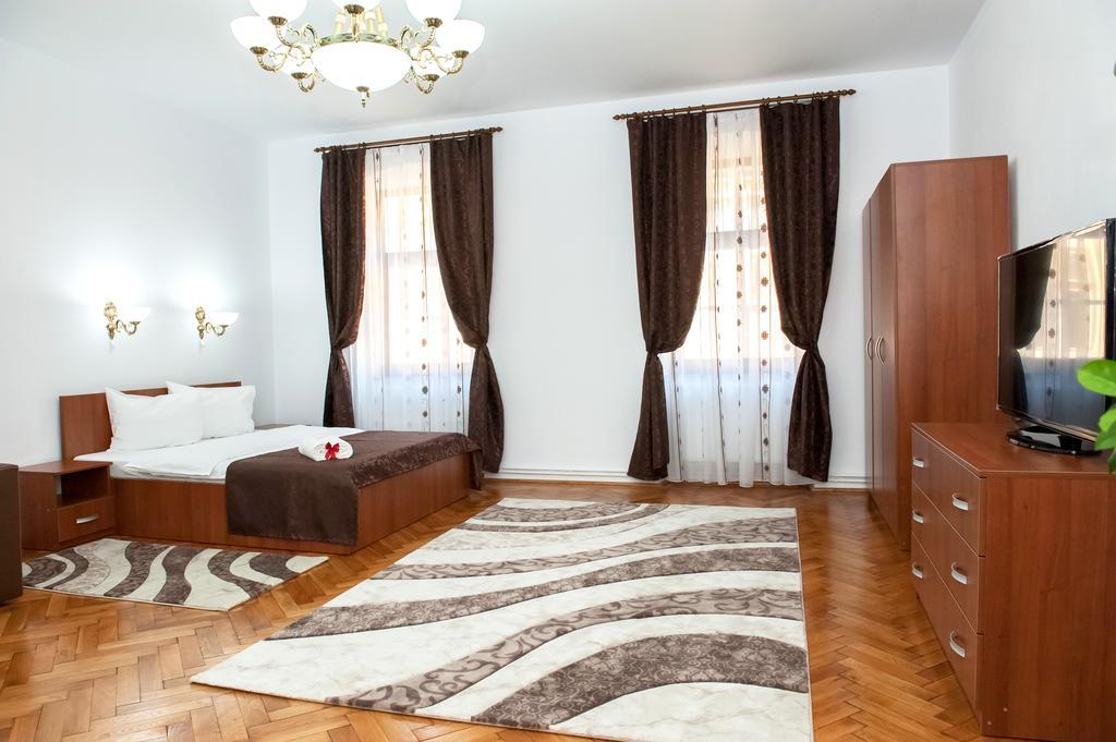 Cathedral Apartments Sibiu Phòng bức ảnh